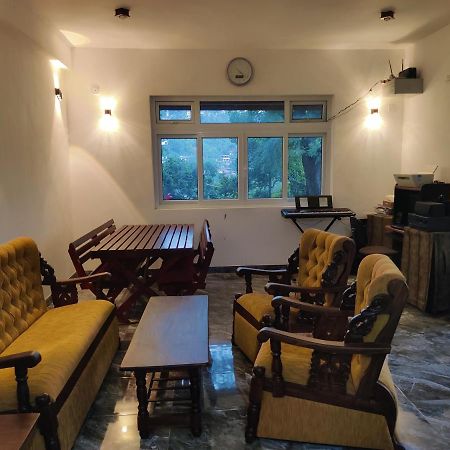 Y&Y Residence Kandy Luaran gambar