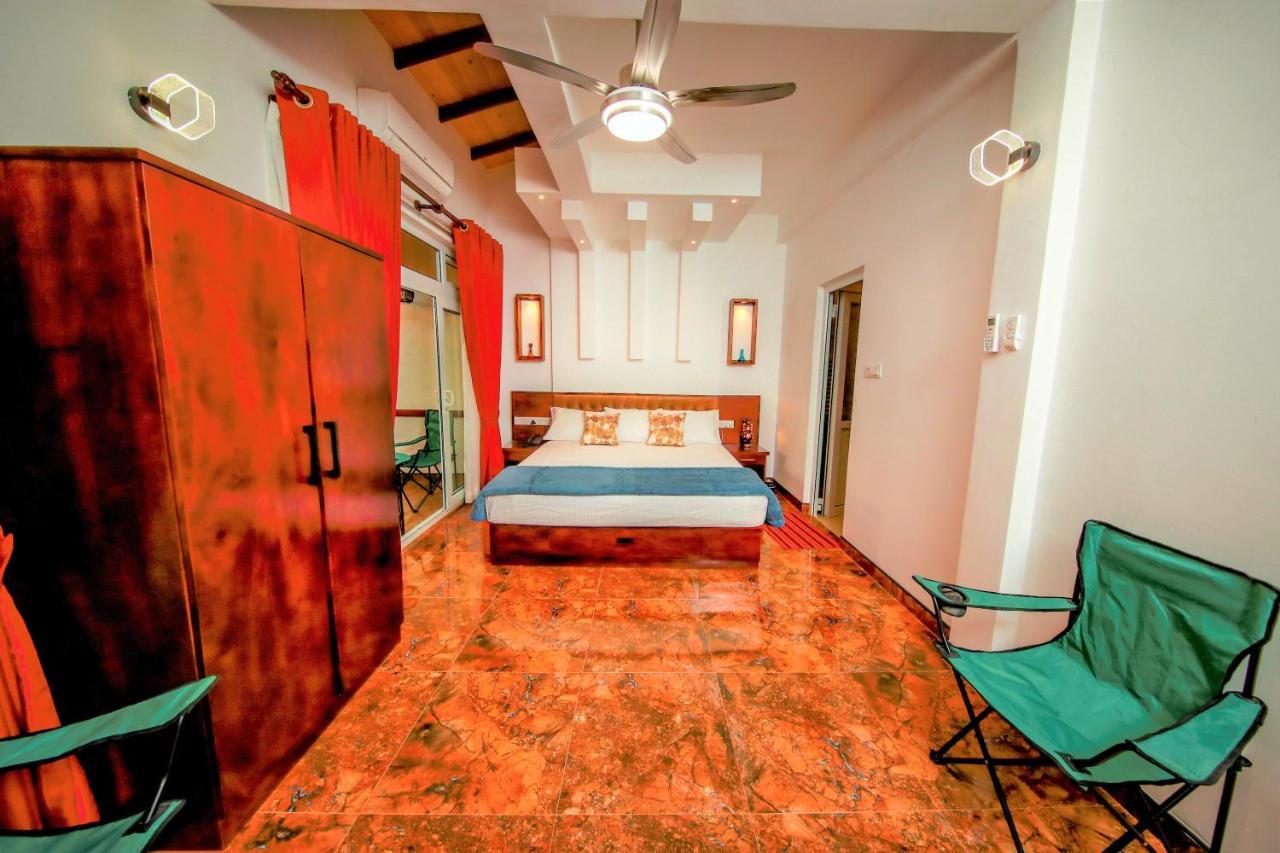 Y&Y Residence Kandy Luaran gambar