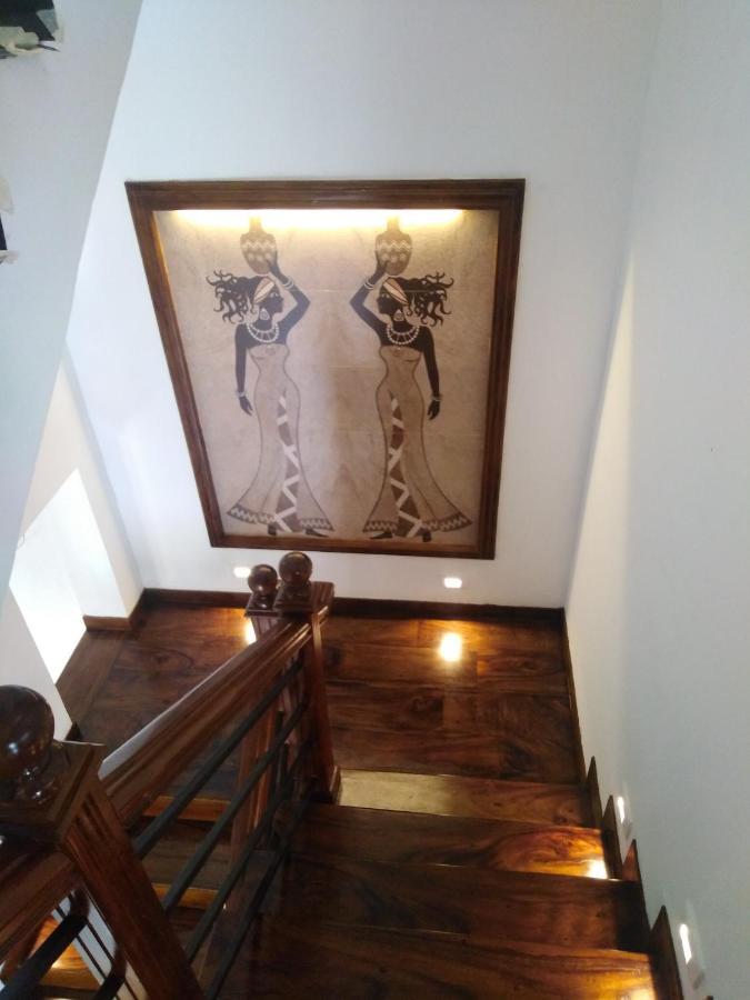 Y&Y Residence Kandy Luaran gambar