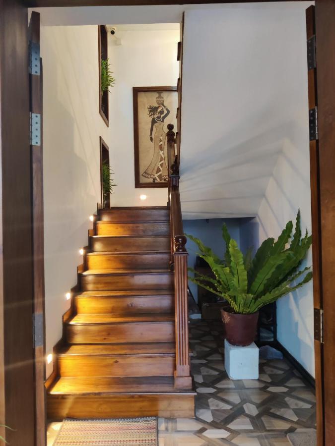Y&Y Residence Kandy Luaran gambar